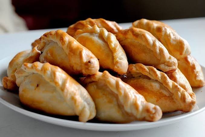 Docena de Empanadas